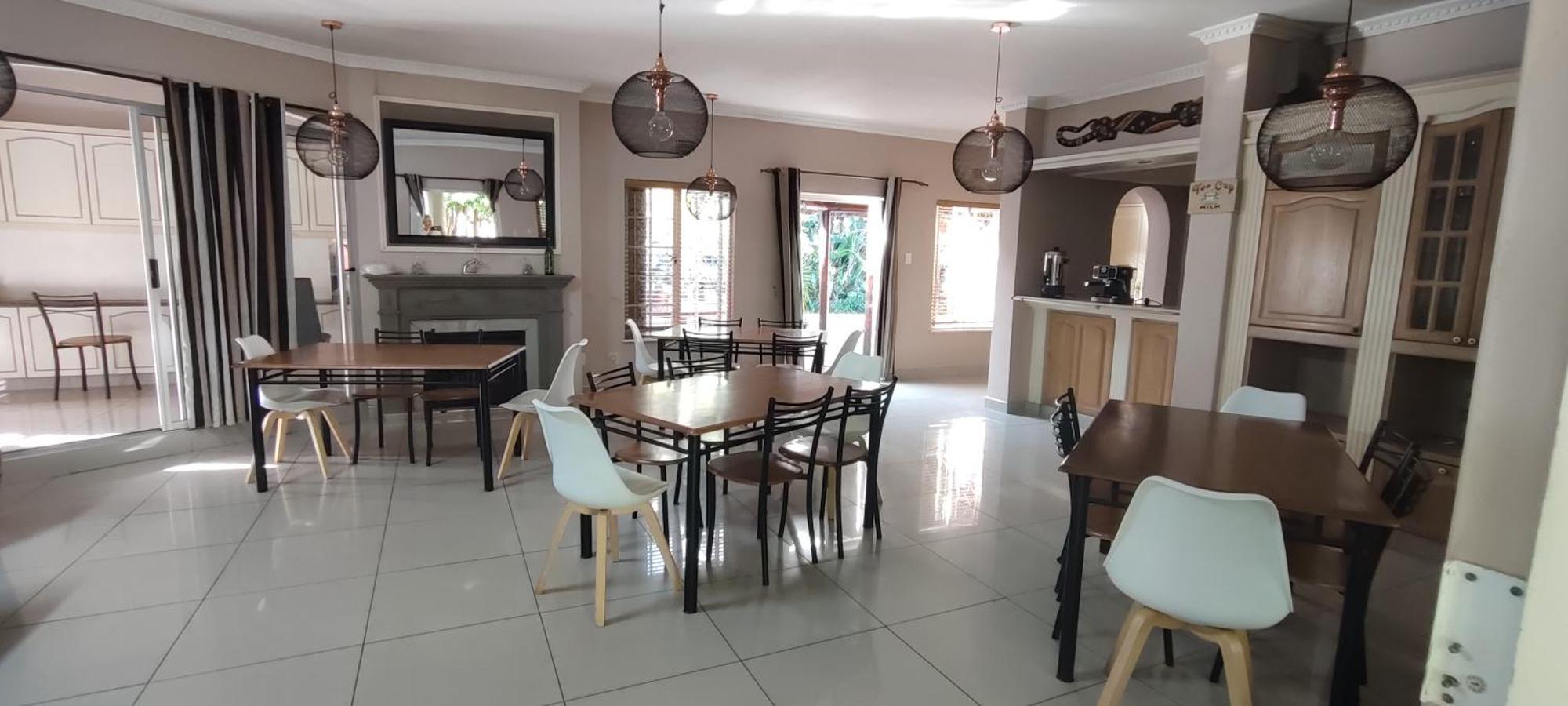 Sunbell Ventures Guesthouse Cape Town Ngoại thất bức ảnh